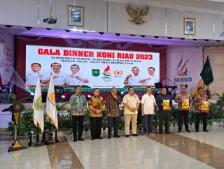 Gala Dinner KONI Riau 2023, Gubri Syamsuar Minta Pertahankan Juara Umum Porwil Sumatera 